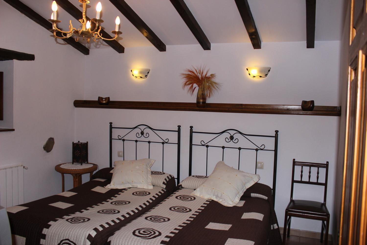 Casa Rural Caborzal Renedo De Cabuerniga Exteriör bild